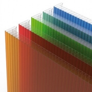 il-progetto-Caleido-e-la-nuova-tecniche-di-estrusione-con-doppio-colore-in-massa-nascono-proprio-per-realizzare-progetti-di-design-e-riqualificazione-edilizia-dove-i-colori-danno-nuva-vita-agli-edifici